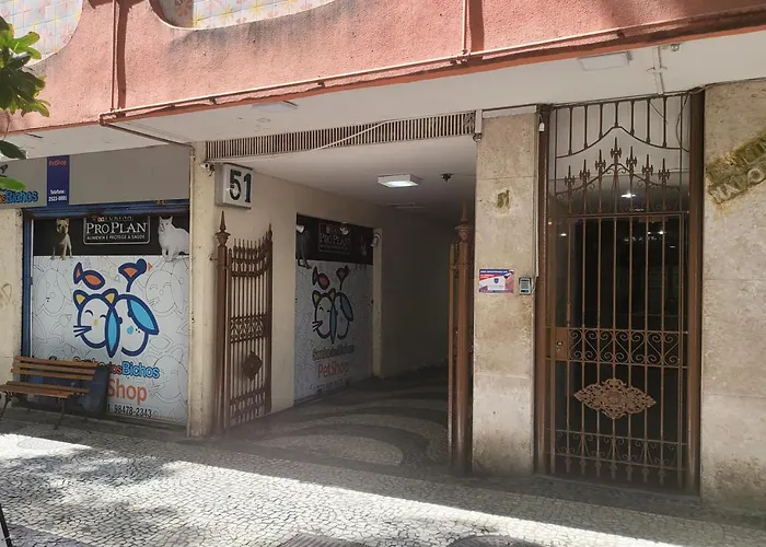 Riohome Em Cobertura Na Segunda Quadra Da Praia Do Posto 6 De Copa